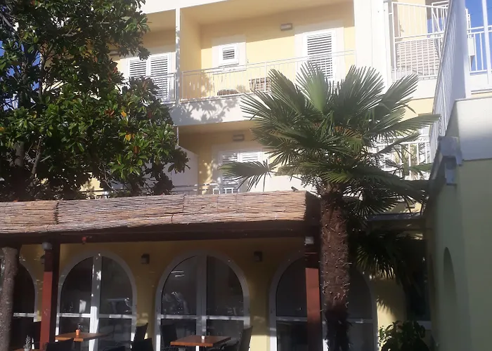 Castelletto 3* Cavtat