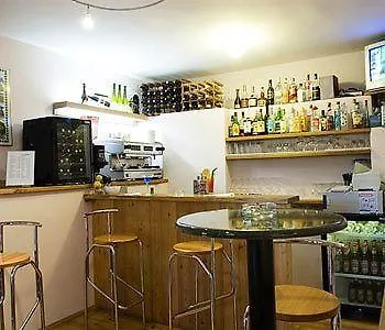 卡斯特雷托酒店 招待所